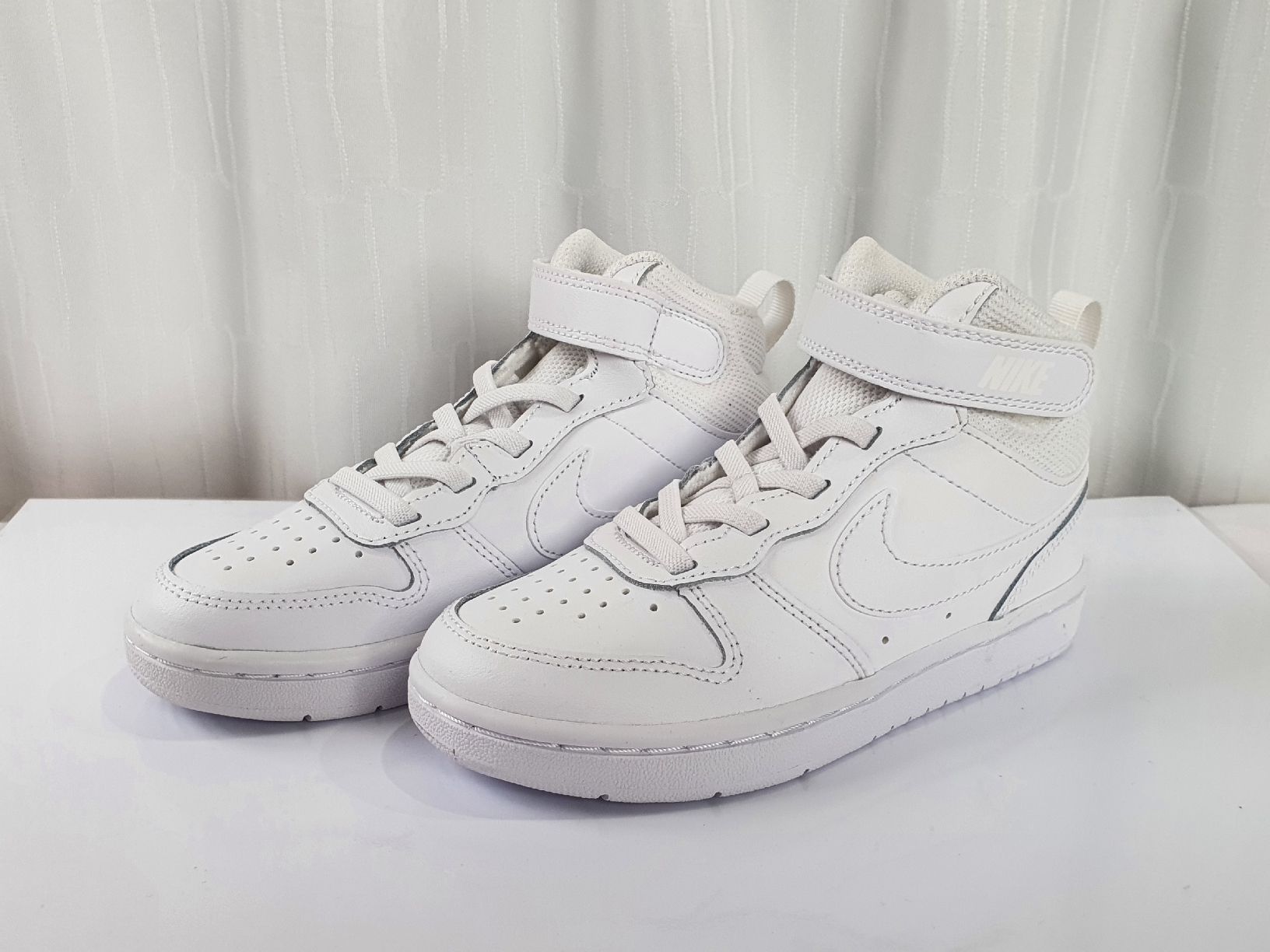 Nike Scarpe per ragazzi: Gr. 29.5 - Nike Kinderschuhe, Neu – Nuovo e nell'imballaggio originale da Nürensdorf venduto da sal_g2bz