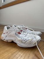 Mizuno Wave Lightning Z8