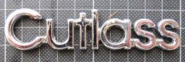 Oldsmobile Cutlass Schriftzug