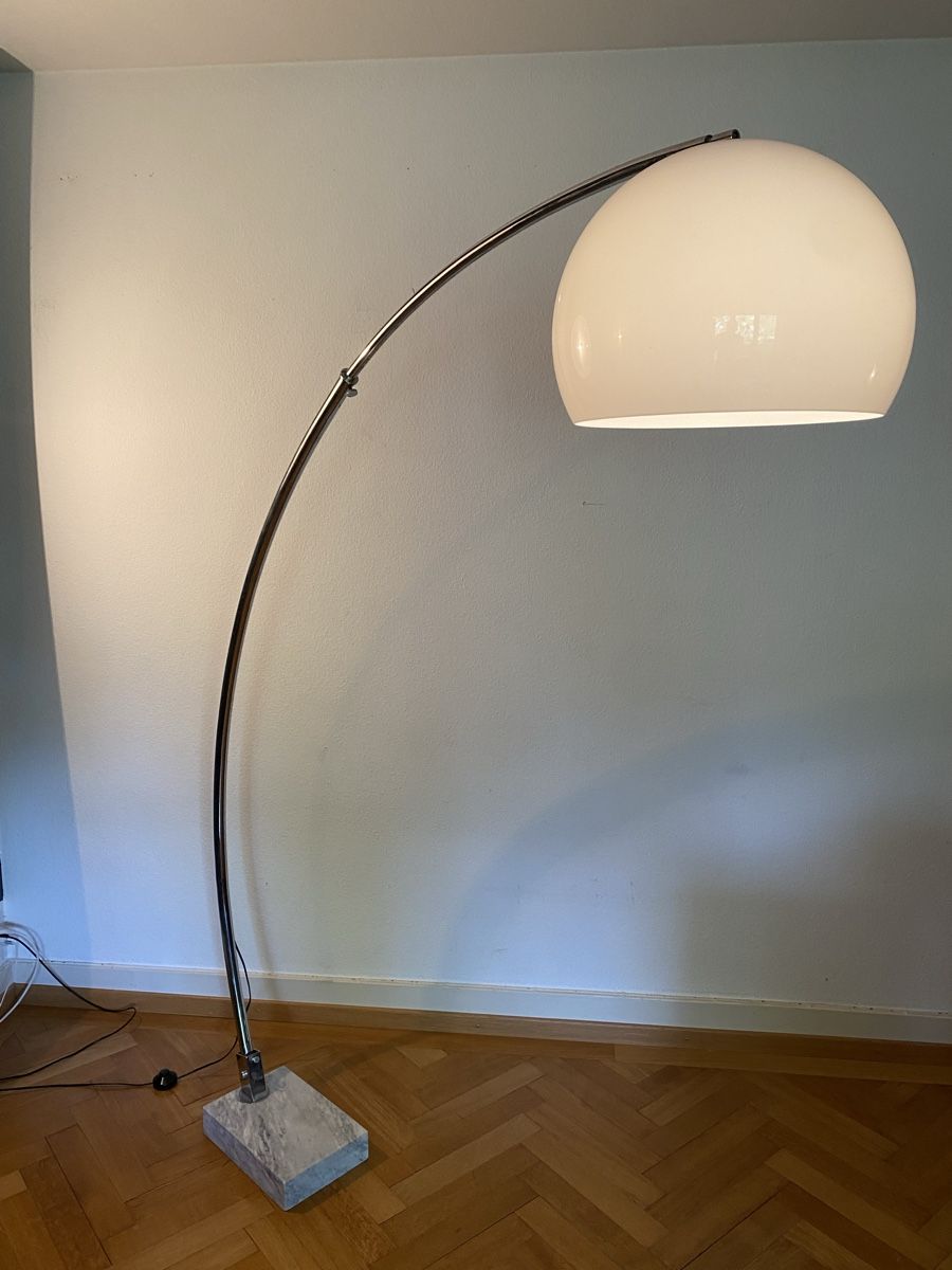 Lampade: Design Bogenlampe Vintage – Usato da Olten venduto da sportwelt 1