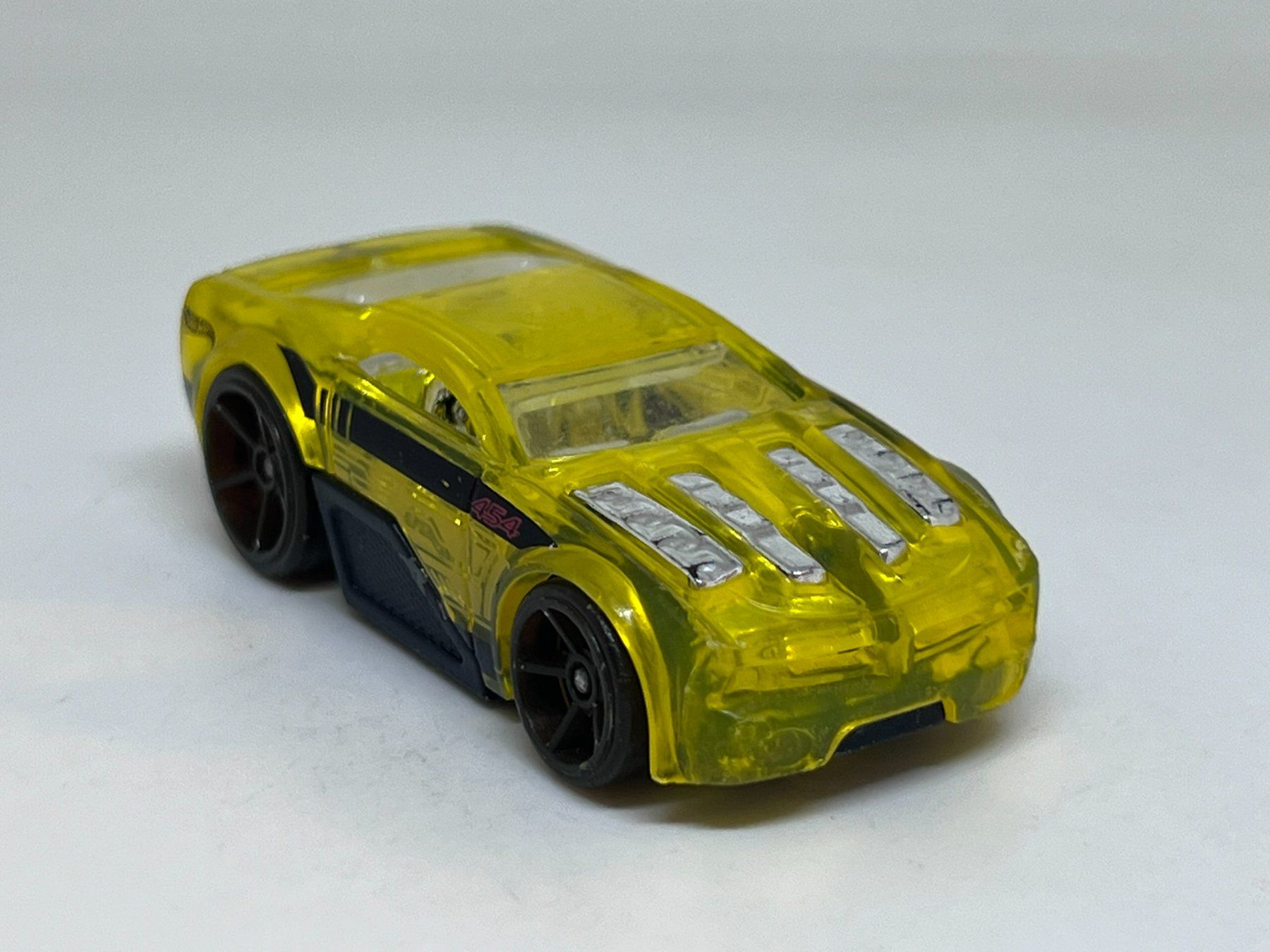 Hot Wheels Modellini d'auto: Hot Wheels Horseplay #593 – Usato da Wildegg venduto da LaaBoutique