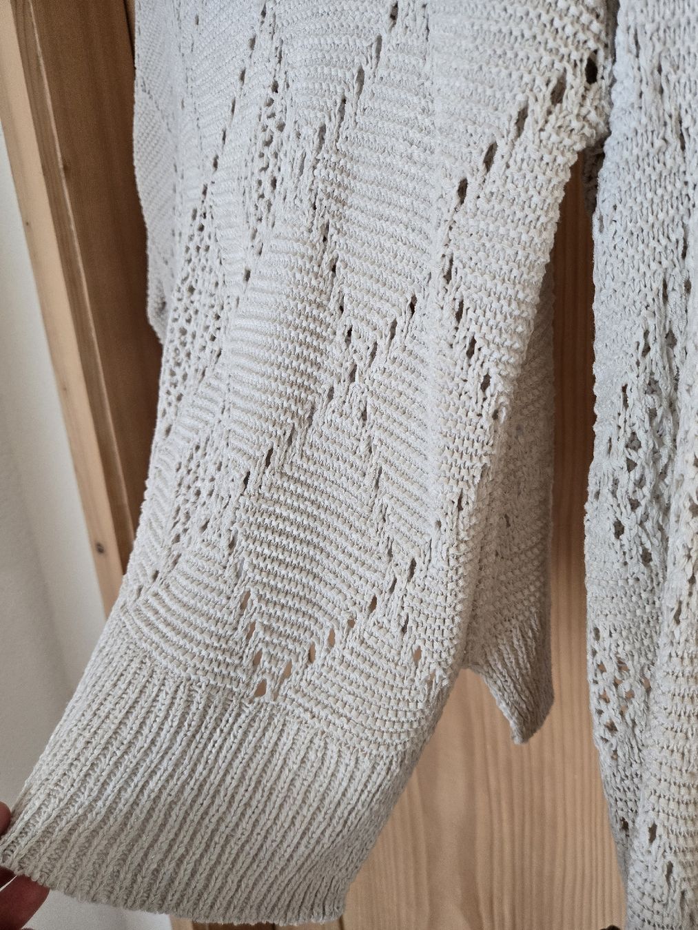 Pullover & Sweatshirts: Damen Sommer "Strick"pullover weiss - Grösse 42/L – Gebraucht aus Unterterzen von elebo 4
