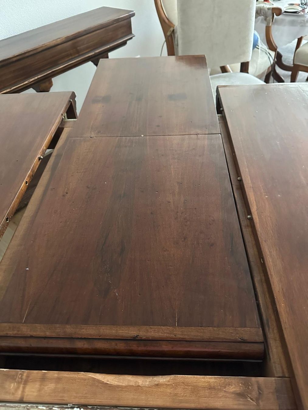 Set di tavolo e panche: Nussbaum Tisch, Stühle und Konsole – Usato da Geroldswil venduto da Sargentimento 4