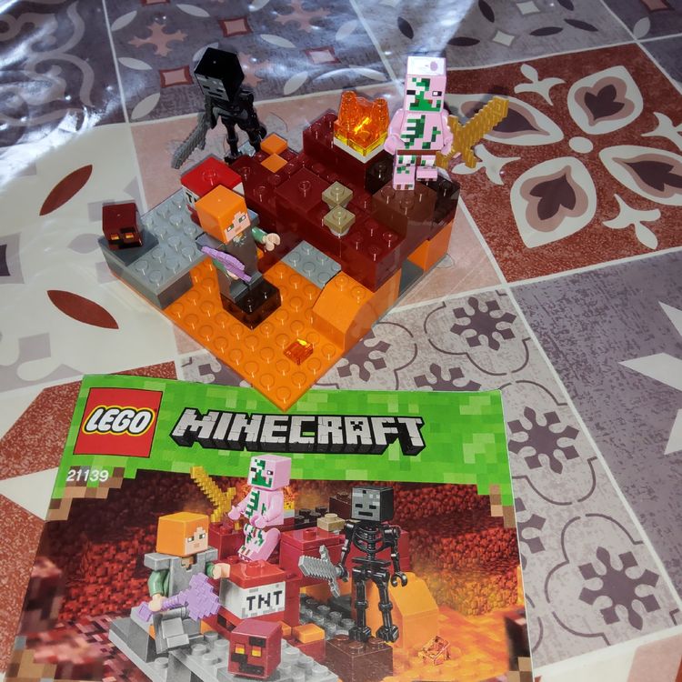 Lego Minecraft 21139 (Usato) a Sala Capriasca per CHF 20 – con consegna ...