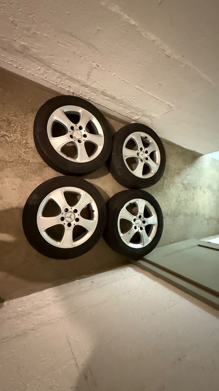 Pneus & Kompletträder: 4x Mercedes Somerräder – Gebraucht aus Glattbrugg von BlitzSale 1