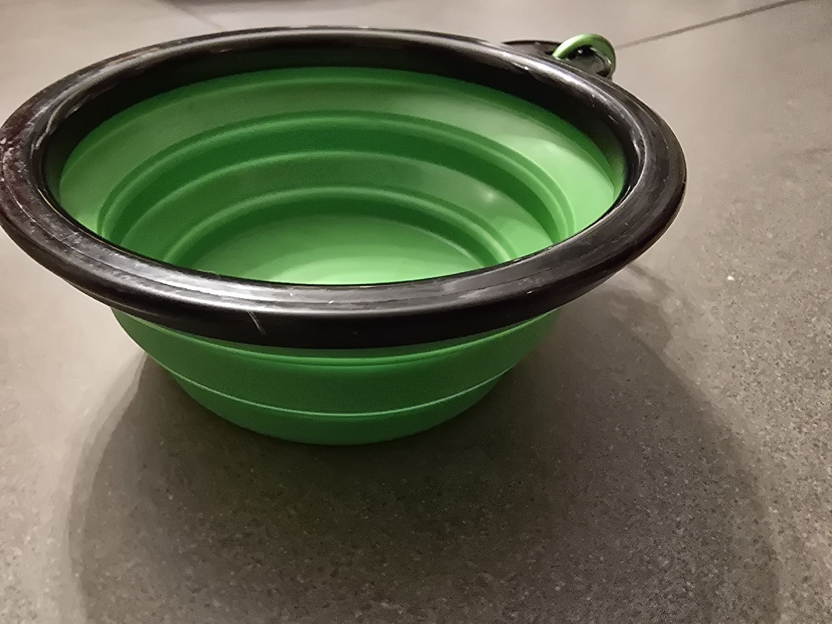Mangimi: gamelle animaux pliable – Nuovo (secondo la descrizione) da Bulle venduto da jul_knn6