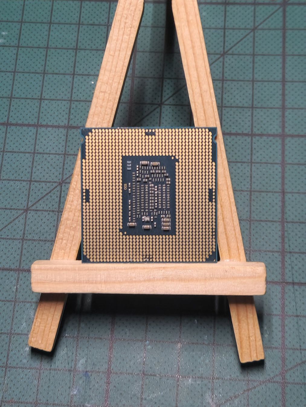 Intel Elektronikbauteile: Intel Core i7-7700 - 4.20 GHz (Turbo) – Gebraucht aus Bad Ragaz von vertulla 1