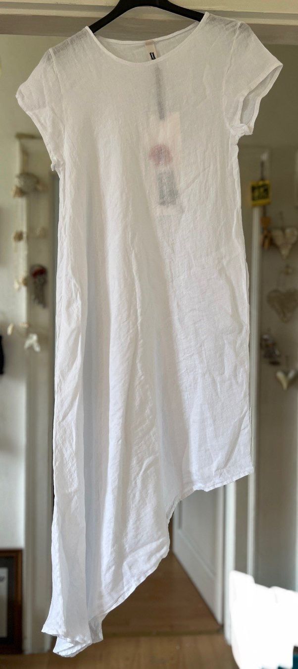 Robes: ROBE EN LIN!! M – Neuf avec emballage d'origine à Locarno par NicoNion