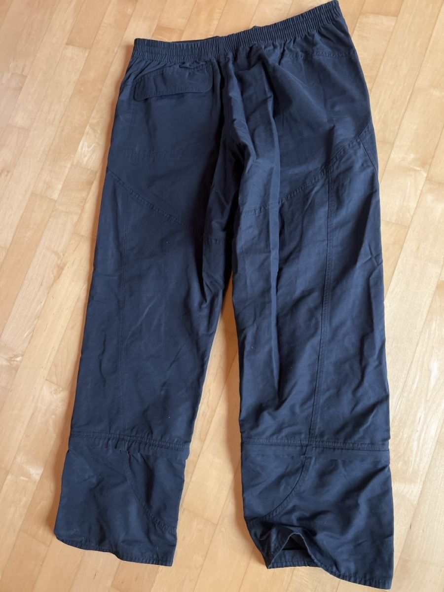 Adidas Pantaloni: Adidas Freizeithose, Schwarz, Top Zustand, Grösse ca. L – Usato da Wallisellen venduto da sarinavs 5