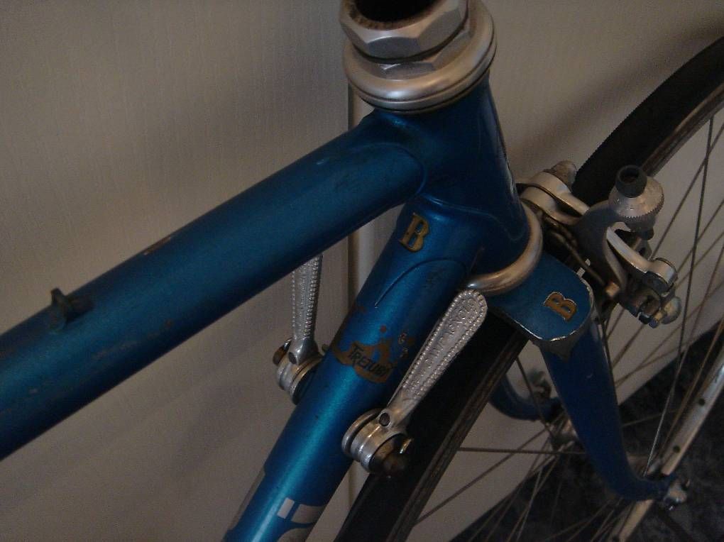 Bianchi Biciclette: Kellerfund Bianchi Specialissima – Difettoso da Appenzell venduto da Pilo 1