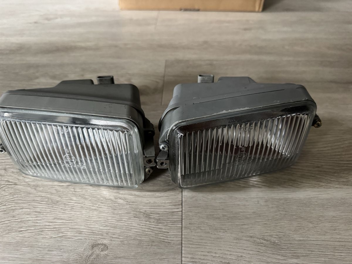 Porsche 964 Fog Lights – Pair (Left + Right) (Gebraucht) in Kilchberg ...