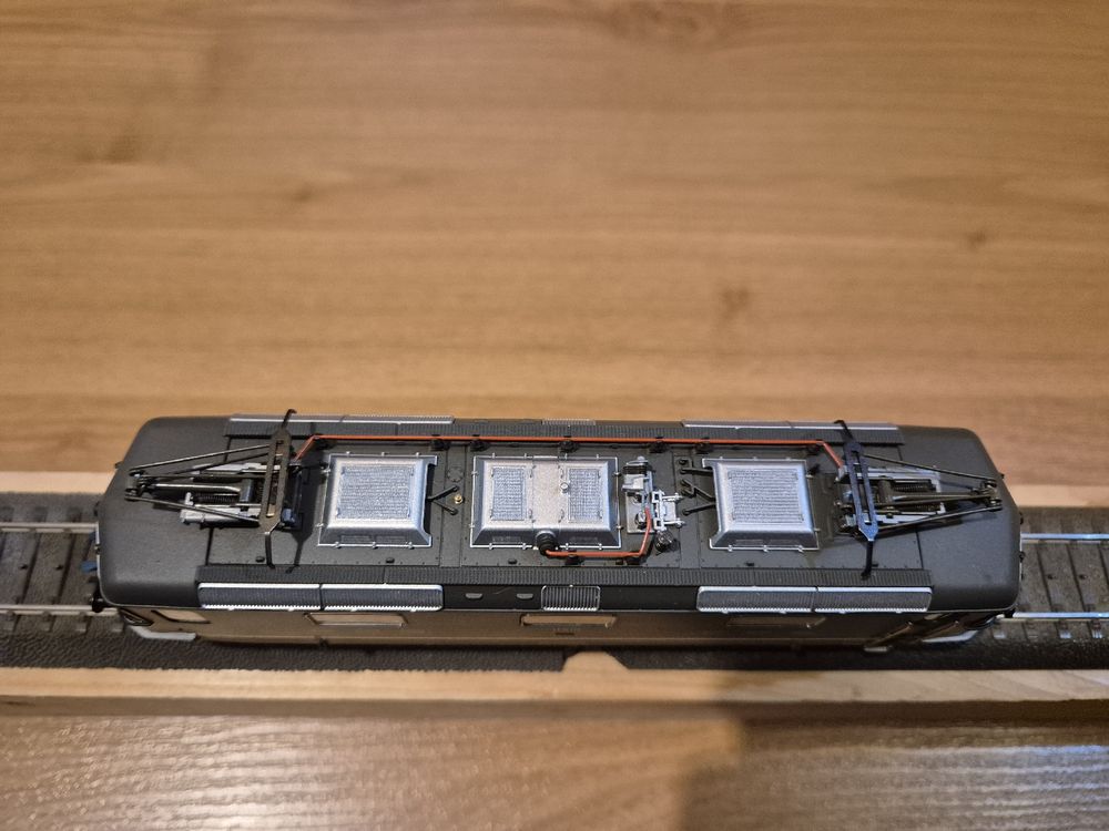 Märklin 37359 E-Lok Re 4/4 II SBB Digital Mfx mit Sound NEU (Neu und ...