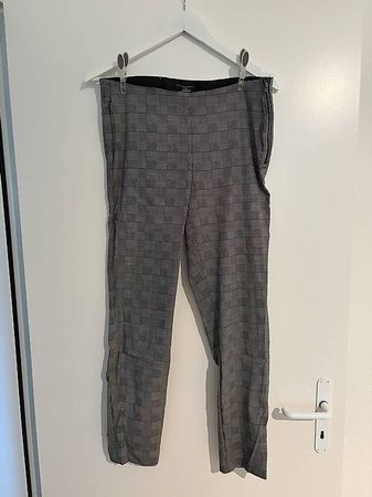 Schicke Hose aus Stoff