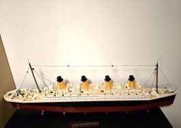 LEGO Titanic Modellbausatz 10294 abgebaut