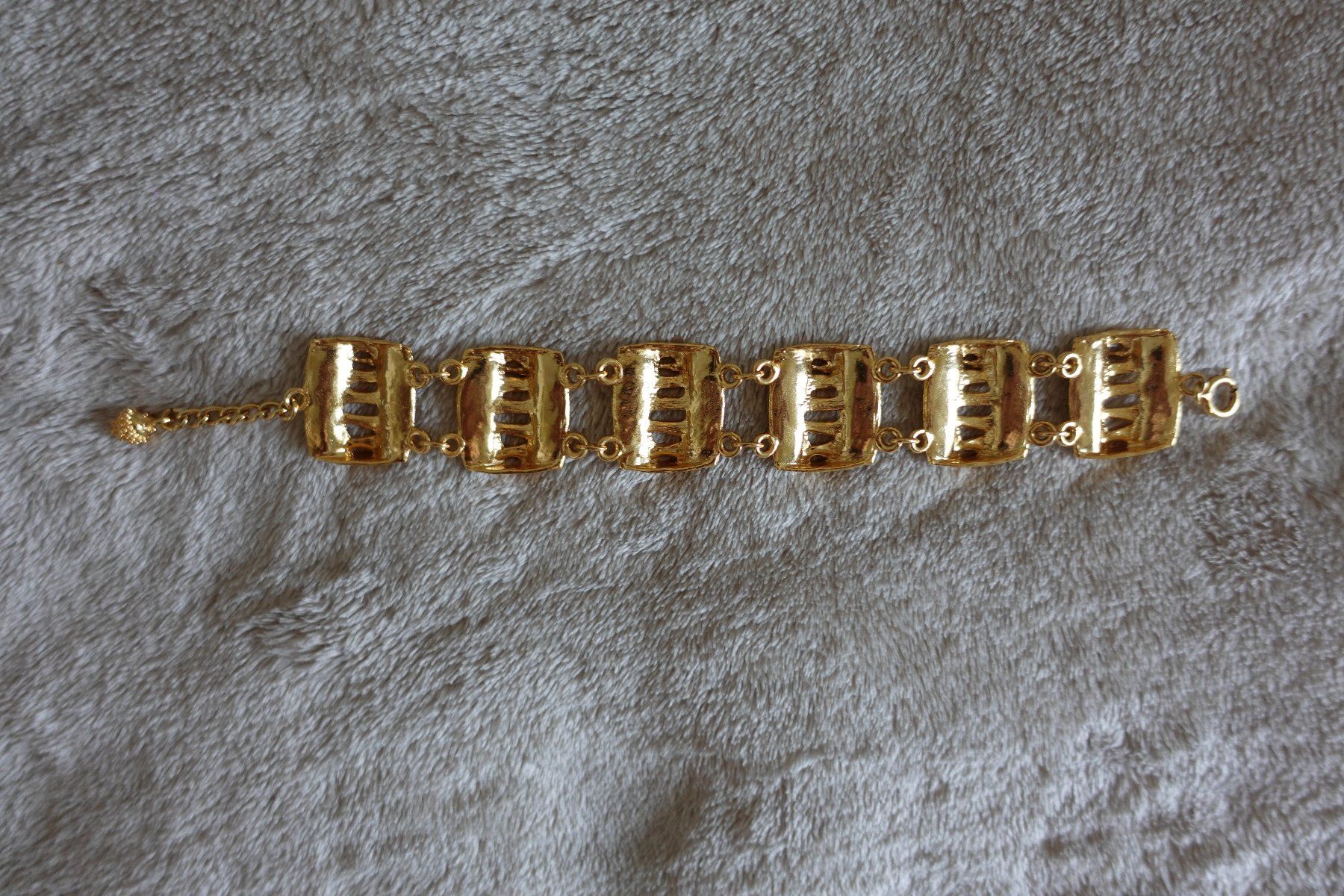 Bracelets: 1 neues schönes Modeschmuck Armband – Neuf (Voir description) à rorschach par Babsi64 1