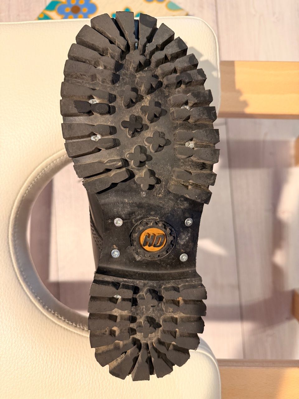 Scarpe da donna: Stiefel 20-Loch – Usato da Winterthur venduto da nn_svm80 1