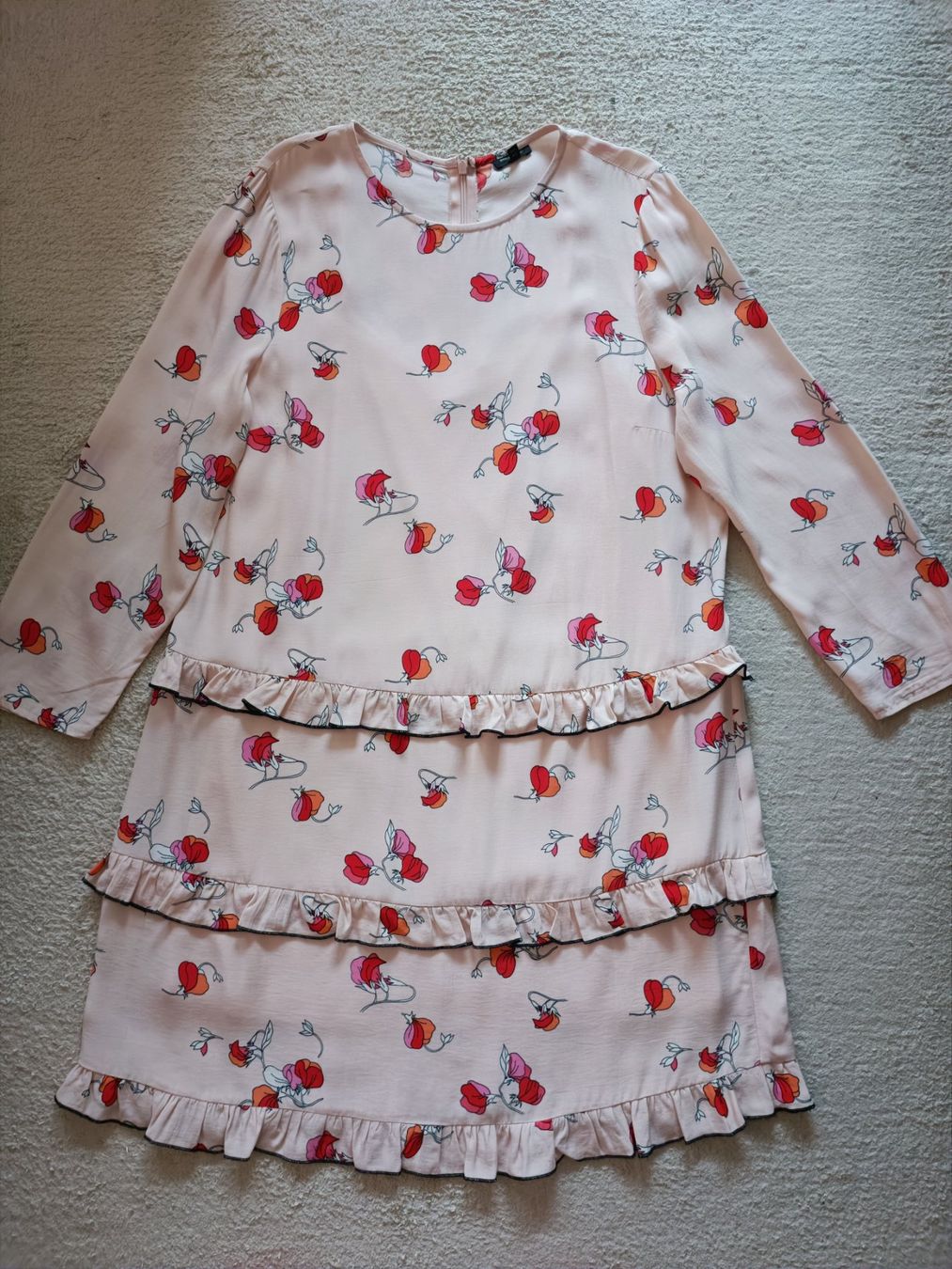 Kleider: Süßes Viskose-Blumenkleid EU 42 Neu – Neu (gemäss Beschreibung) aus Wallisellen von C_DM 1