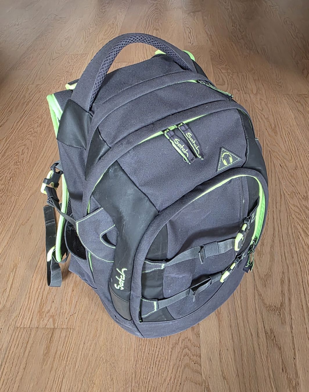 Satch Kindertaschen: Satch Schulrucksack Phantom – Gebraucht aus Zug von sa.ho