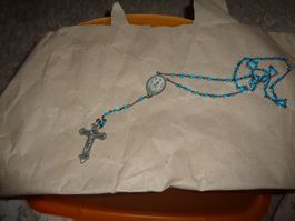 *** Religiöse Kette *** / blaue Steine
