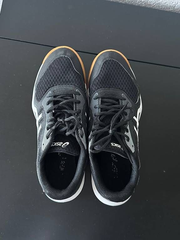 Herrenschuhe: Sportschuhe, Schwarz, fast nie getragen. – Neu und originalverpackt aus Walzenhausen von elhuuu21 4