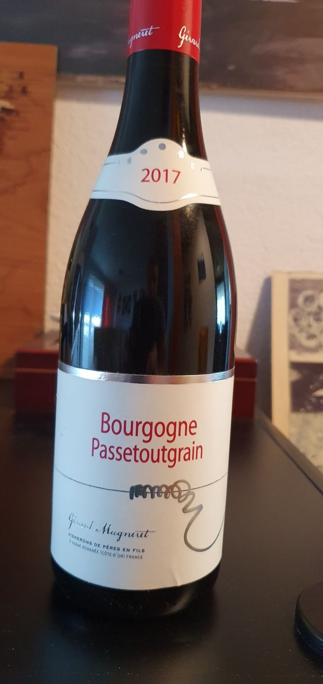 Wein: GERARD MUGNERET - BOURGOGNE PASSETOUTGRAIN 2017 – Neu und originalverpackt aus Lenzburg von Reto013