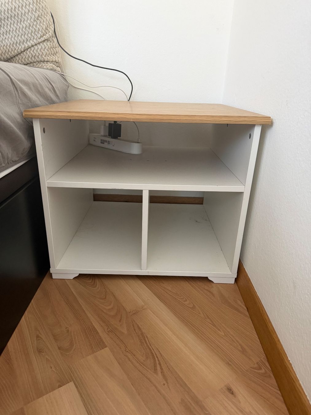 Nachttische: Nachttisch – Gebraucht aus Olten von mva_g6ss 2
