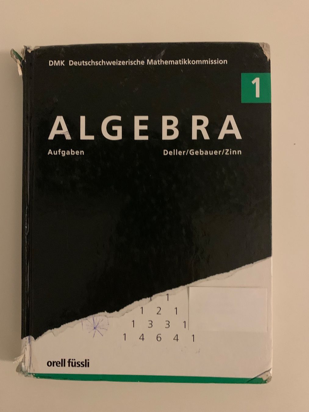 Libri: Buch Algebra 1 – Usato da Neerach venduto da Flomaja