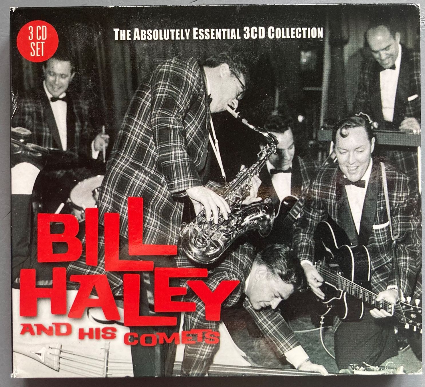 CDs: BILL HALEY AND HIS COMETS - THE ABSOLUTELY ESSENTIAL – Gebraucht aus Poliez-Pittet von Newtown-Records