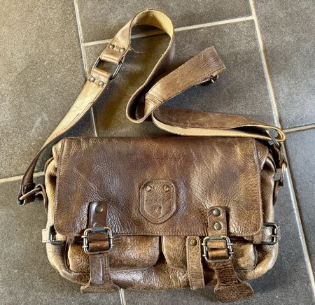 Sac en cuir Aunts and Uncles en bon état
