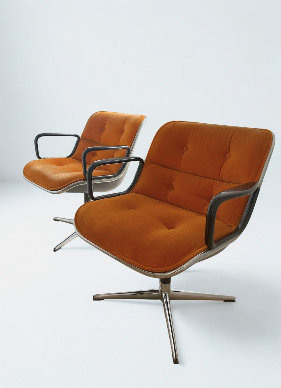 Knoll Poltrone: Mid Century Sessel Designklassiker Charles Pollock – Usato da Schlieren venduto da helena.Gini 5