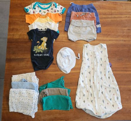 Kleidung Sommer Grösse 50/56 & 56