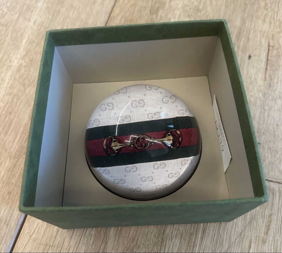 Alle Dekorationen: Gucci Briefbeschwerer / Paperweight – Neu (gemäss Beschreibung) aus Boppelsen von Hello_Sun 3