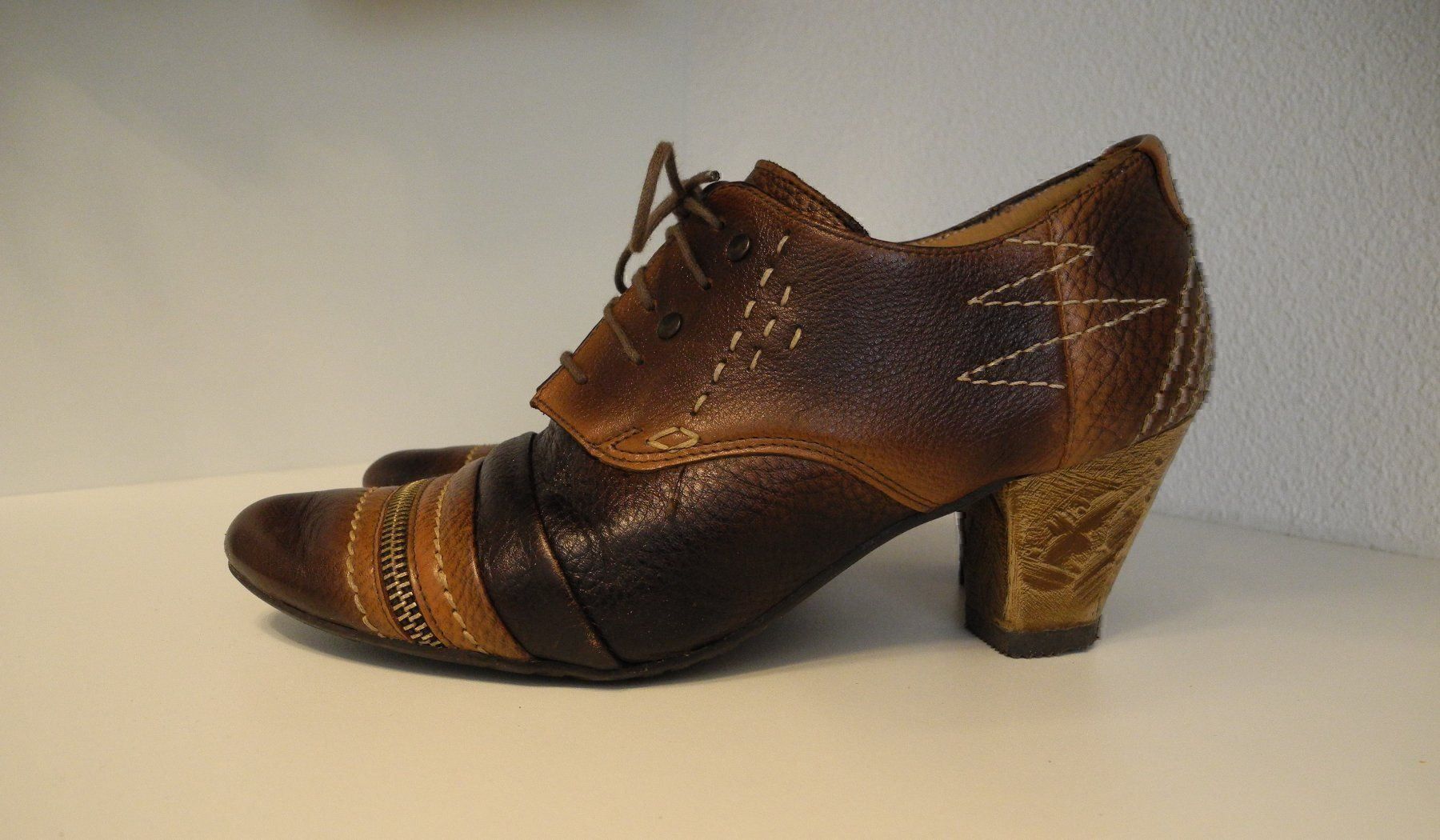 Scarpe da donna: Maciejka Glattleder Hochfrontpumps Gr.37 – Nuovo (secondo la descrizione) da Schlossrued venduto da Hier_und_Jetzt