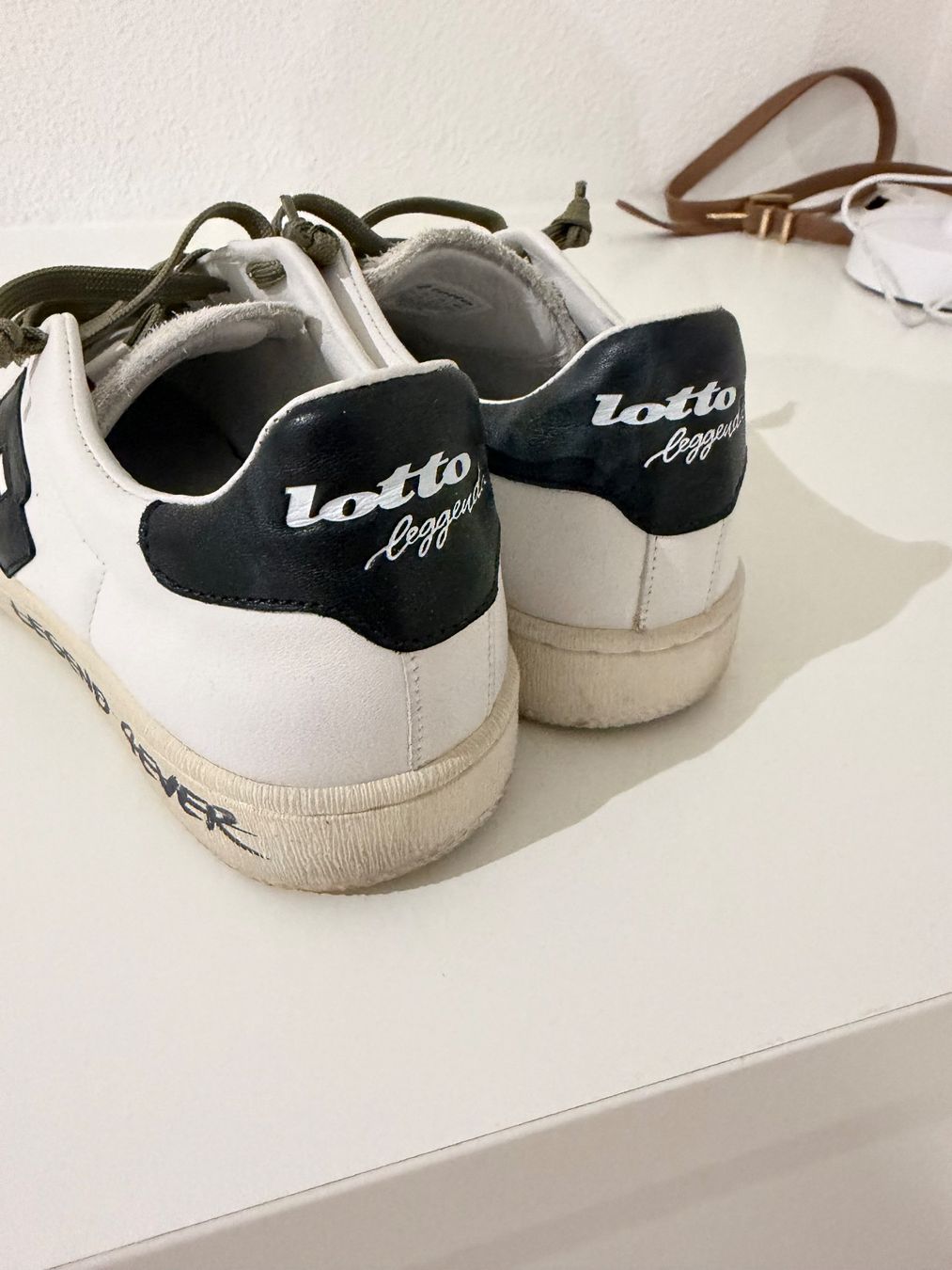 Herrenschuhe: LOTTO Leggend 4ever Nr. 40 – Neu (gemäss Beschreibung) aus Lengnau BE von Ierardo79 2