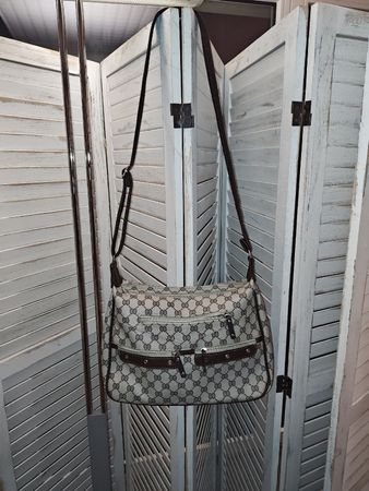 Umhängetasche mit Muster beige braun neuwertig