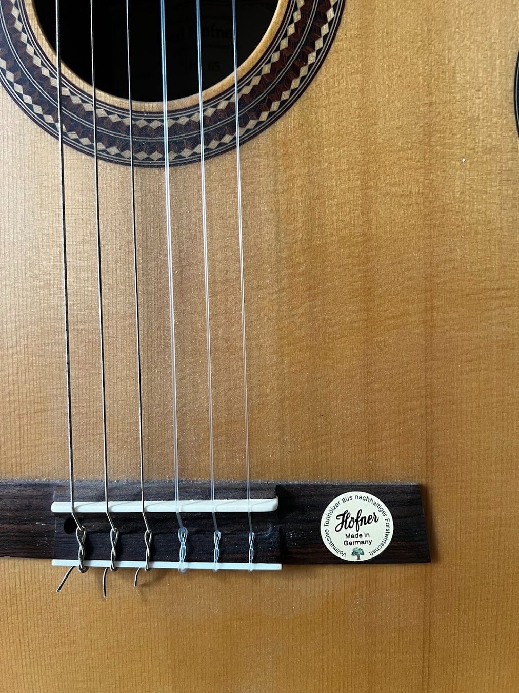 Höfner Musikinstrumente: Handgemachte Konzertgitarre - Karl Höfner HM85 – Neu (gemäss Beschreibung) aus Zürich von elisa.gotte 2