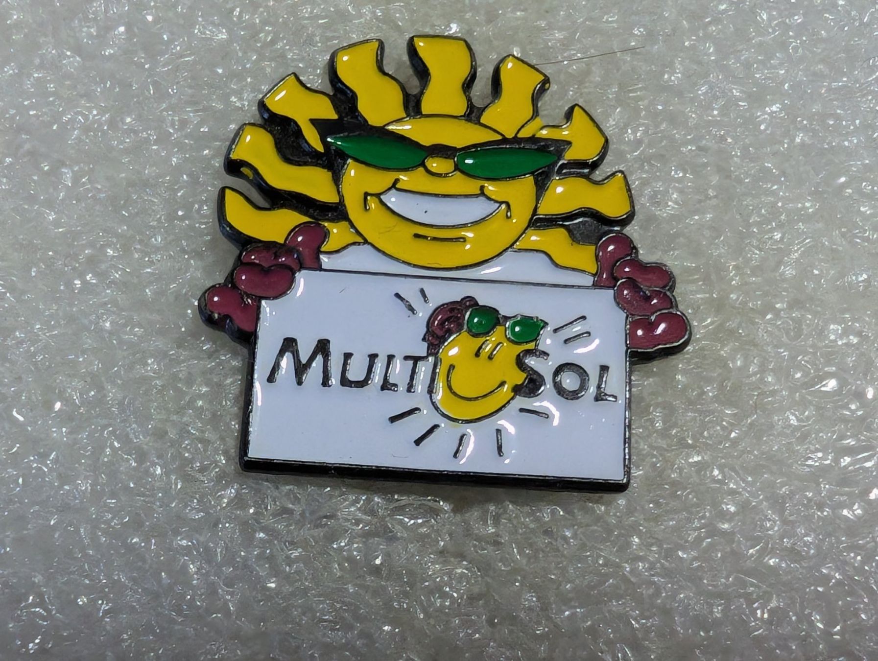 Plaketten & Abzeichen: Ansteckpin 191: Multi Sol – Gebraucht aus Oppligen von Pin-Fall-Shop