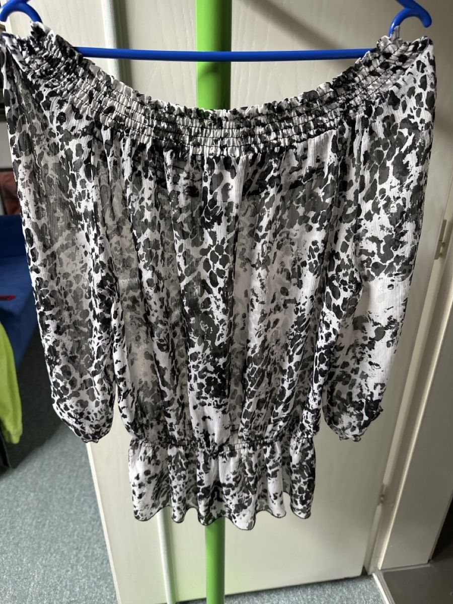 Kleiderpakete: Duo Bluse/ Jacke  – Gebraucht aus Baltschieder von YmroBe 1