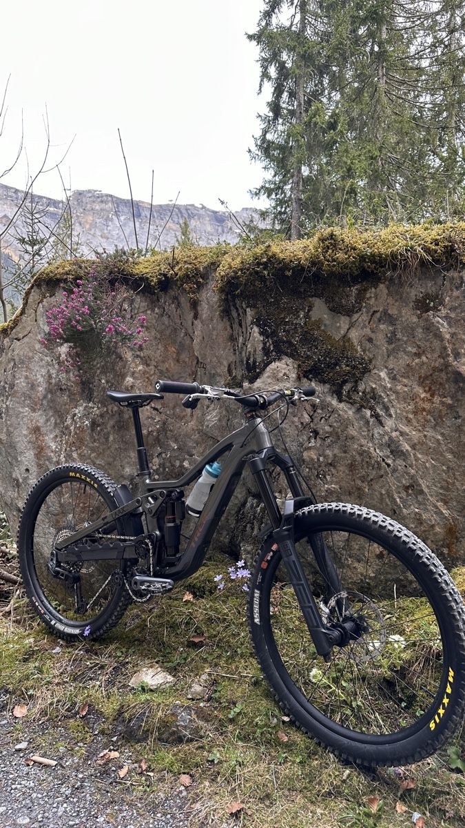 Trek Velos: Trek Slash 9 GX 2024 – Gebraucht aus Chur von _tnsbrokki 1