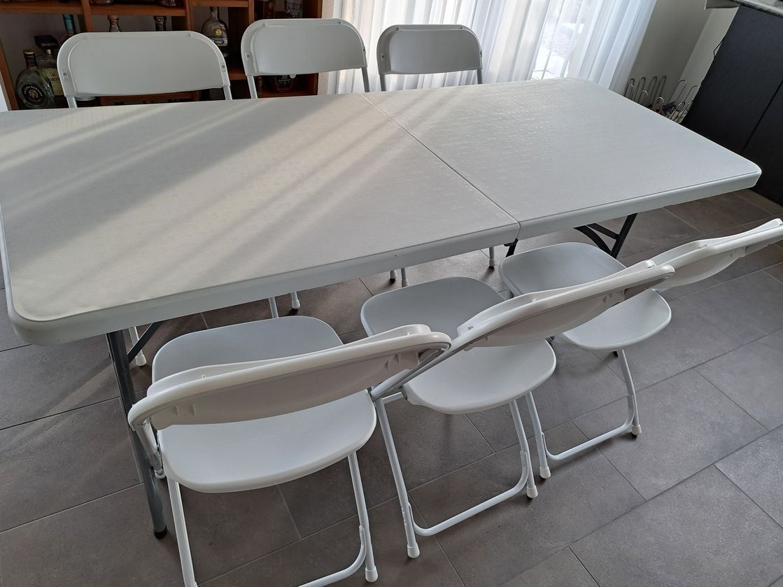Tavoli: Idealer Klapptisch mit Klappstühlen – Usato da Boniswil venduto da samira03 2