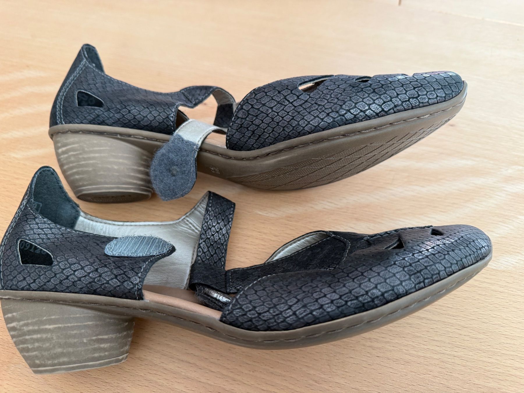 Rieker Damenschuhe: Rieker Sommerschuhe, Grösse 39 – Gebraucht aus Zürich von Kileop 1