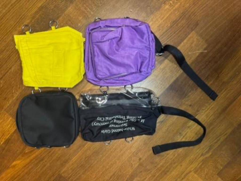 Taschen: Eastpak x Raf Simons "Pocketbag Loop" – Gebraucht aus Oberwangen TG von Samsells