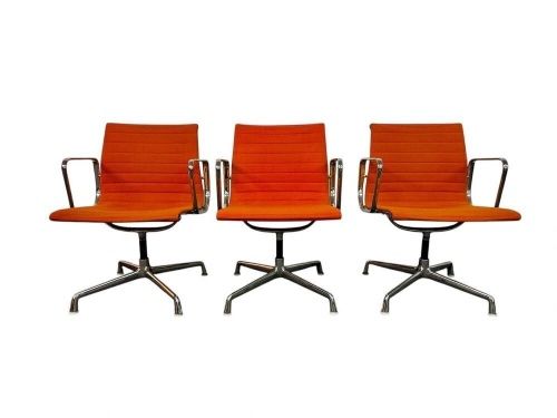 Vitra Sedie: Eames Vitra EA 108 Drehstuhl – Usato da Basel venduto da D.plus