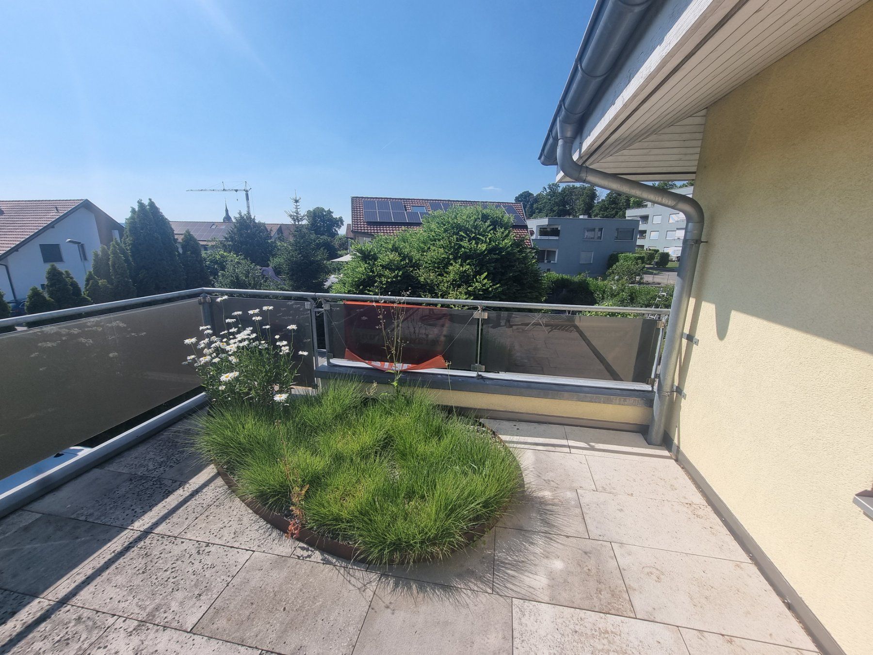 Ringhiere: Balkongeländer Glas dunkelbraun – Usato da Sempach venduto da Severin.Roth 3
