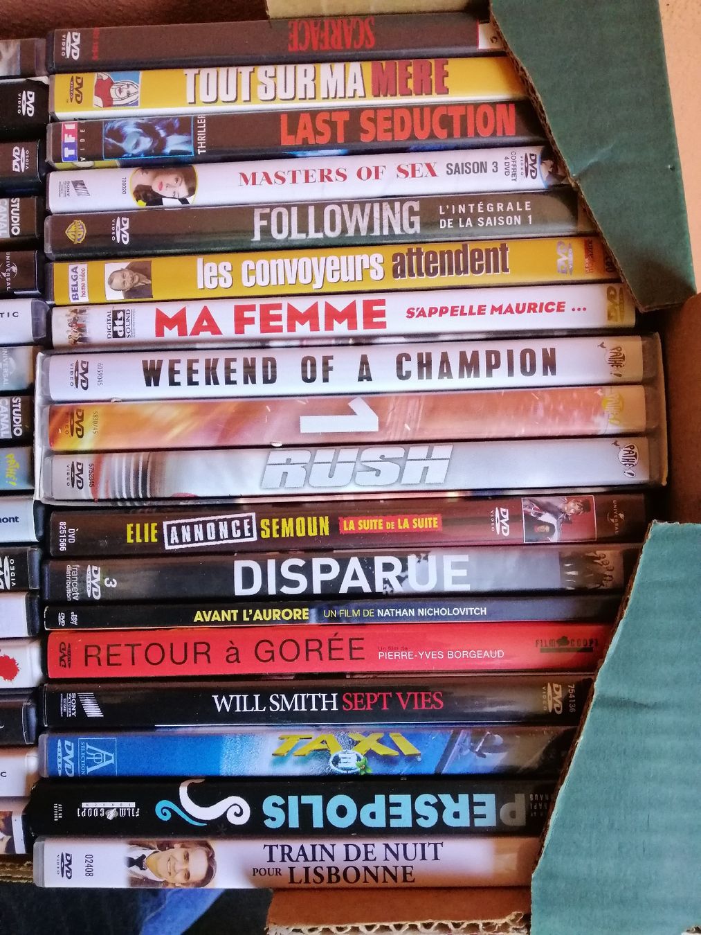 Tutti i DVDs: lot de 34 DVD cinéma  – Usato da Lausanne venduto da Jdelta 2