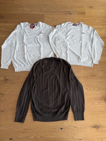 3 Pullover: 2 x Superdry und 1 x Banana Republic