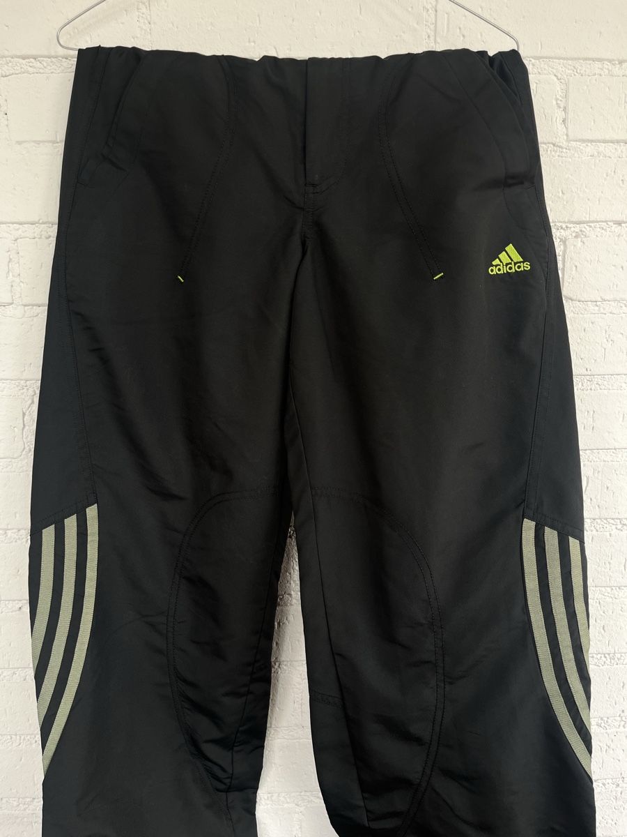 Adidas Pantalons: Adidas - Track Hose – D'occasion à Embrach par hexslog00