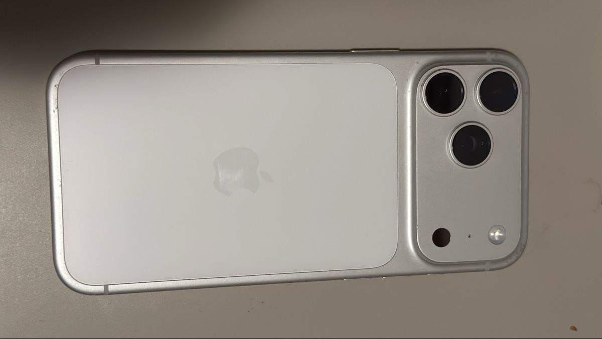 Apple Telefoni cellulari / Smartphones: Iphone 17 Pro Max 256Gb 100% Akku – Usato da Mellingen venduto da uka_7yfp 6