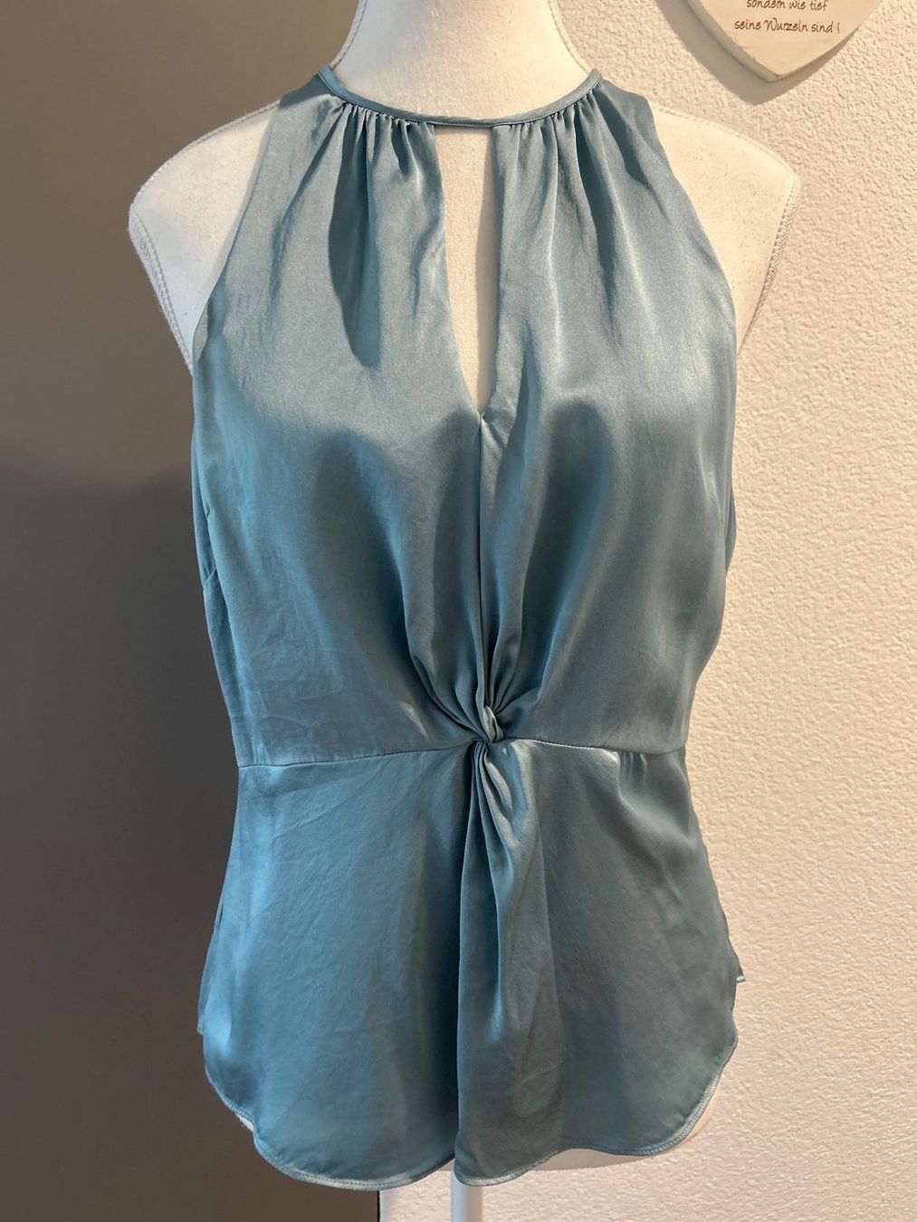 Top: Top eisblau 100% Seide von Cinq à Sept Gr. M – Usato da Brunnen venduto da Nala2929 3