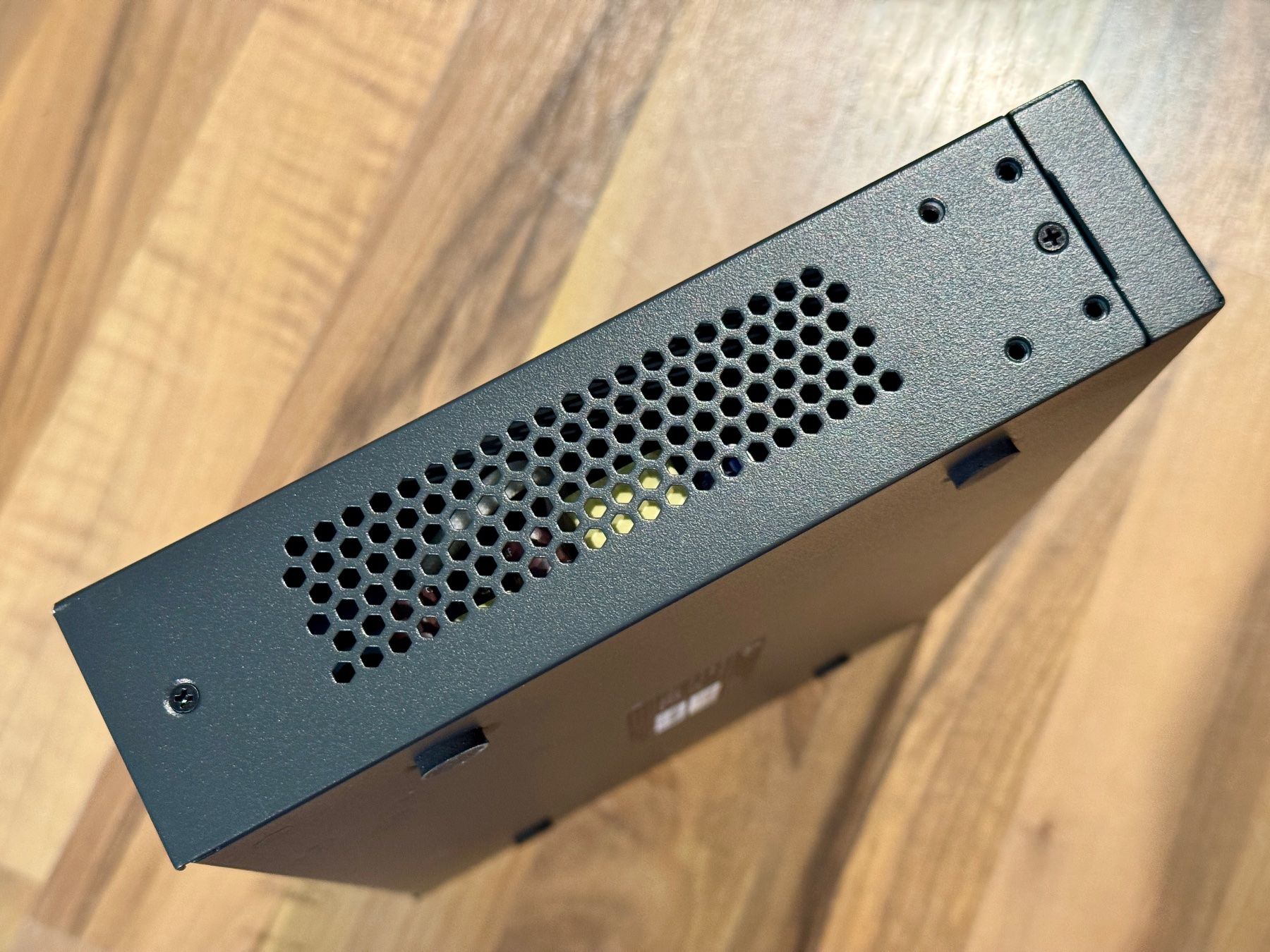 Hub & Switch: TP-Link TL-SG1016DE, 16 Port Gigabit Easy Smart Switch – Usato da Meierskappel venduto da fs6344 7